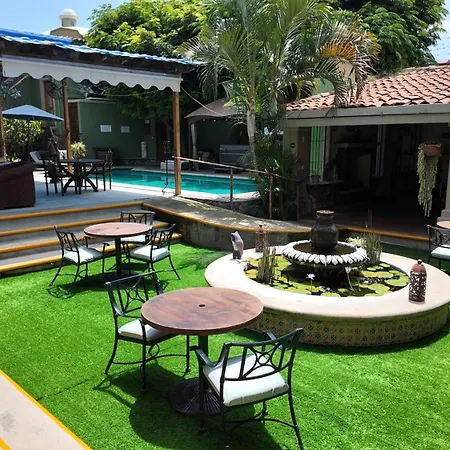 Hacienda del Lago Boutique Hotel-3