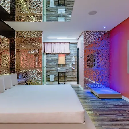 Spa Urbano Motel Adult Only-2