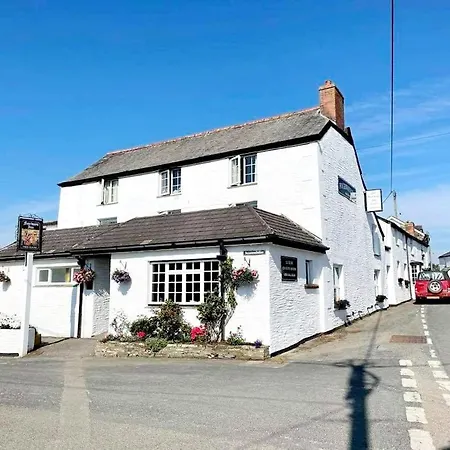 The Fourways Inn-2