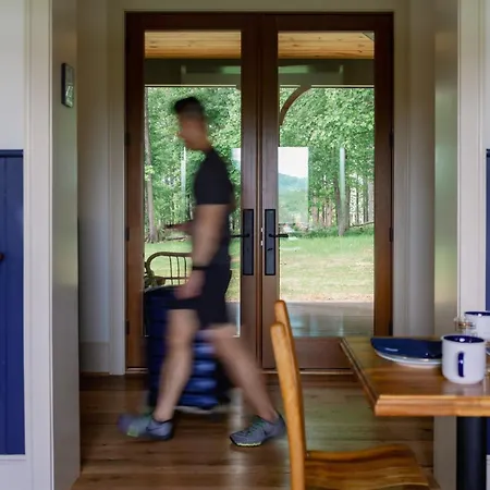 The Indigo House, An Adults Only, Modern Bed And Breakfast For Outdoorsy Humans And Kind Dogs-3