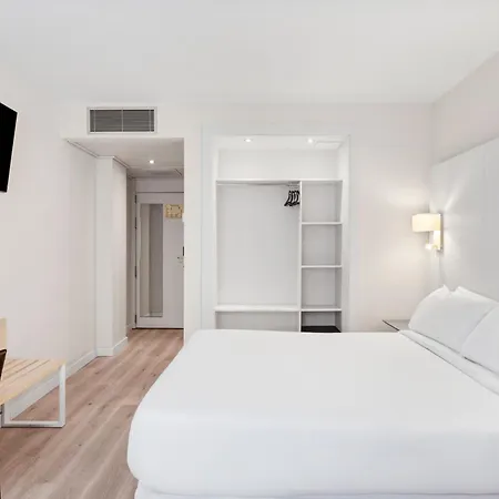 B&B Hotel Ciudad De Lleida-3