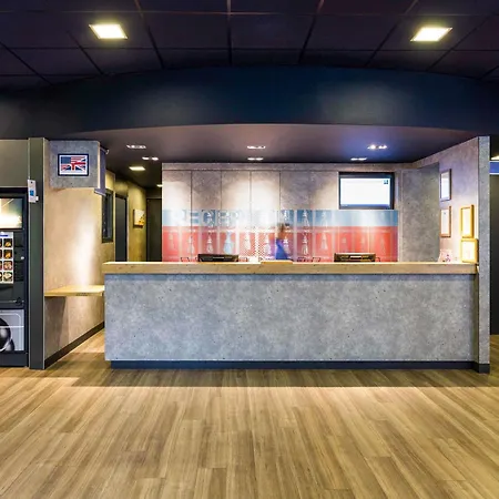 ibis budget Bordeaux Centre - Gare Saint Jean-3