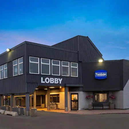 Travelodge By Wyndham Grande Prairie-3