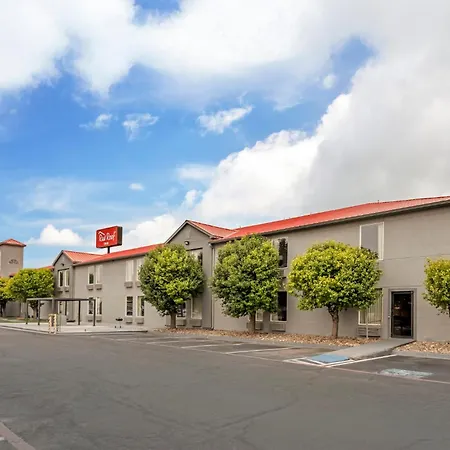 Red Roof Inn Dumas-3