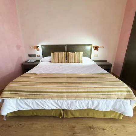 Astor Hotel Vintage-2
