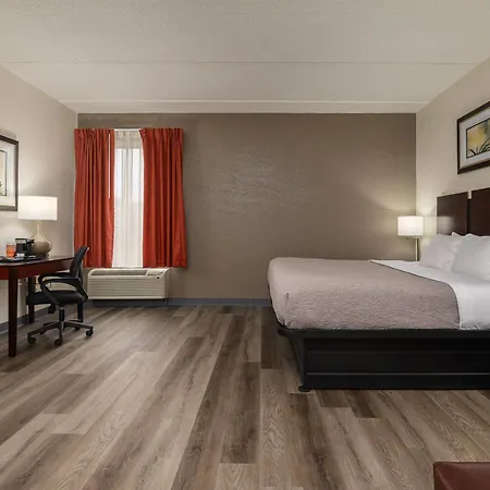 Quality Inn & Suites Lexington South-2