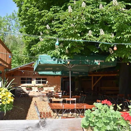 Gasthaus und Pension Halli-Galli-2
