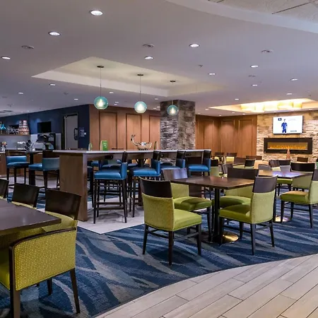 Holiday Inn & Suites Syracuse Airport - Liverpool By Ihg-3