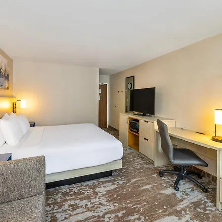 Comfort Inn Amherst-3
