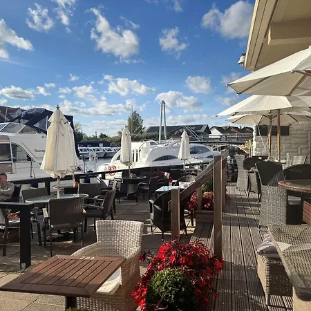 Hotel Wroxham-3