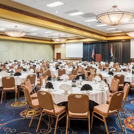 Capitol Plaza Hotel Jefferson City-2