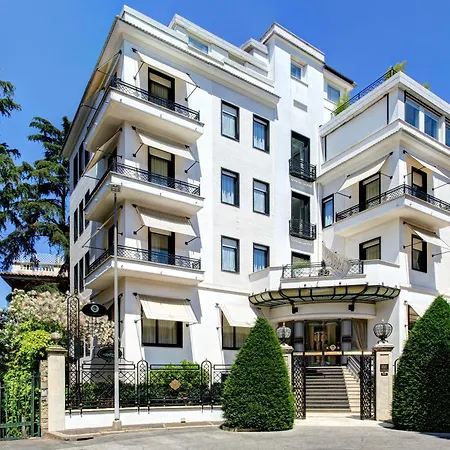Hotel Lord Byron - Small Luxury Hotels Of The World-3