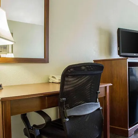 Quality Inn Benson I-10 Exit 304-3