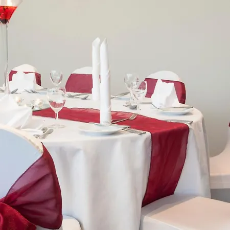 Holiday Inn Runcorn M56 Junction 12 By Ihg-3