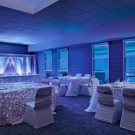 Aloft By Marriott Calgary University-3