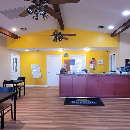 Days Inn By Wyndham Willcox-3