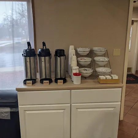 Hawthorn Extended Stay By Wyndham Green Bay-3