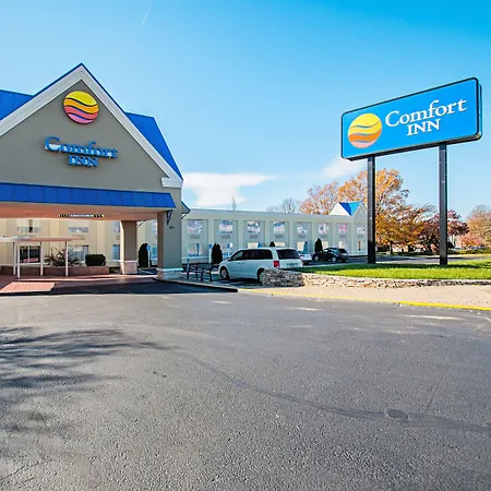 Comfort Inn Falls Church - Tysons Corner-3