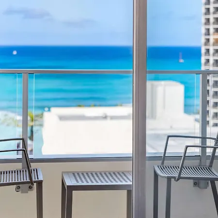 Hyatt Place Waikiki Beach-3