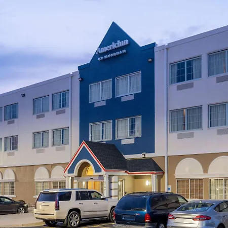 Americinn By Wyndham Cedar Rapids North-2