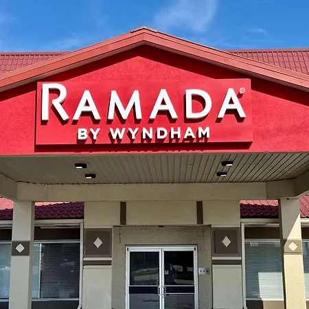 Baymont By Wyndham Lumberton Nc-3