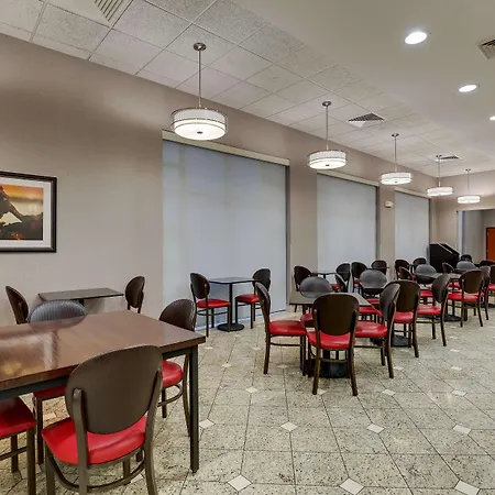 Drury Inn & Suites St Joseph-2