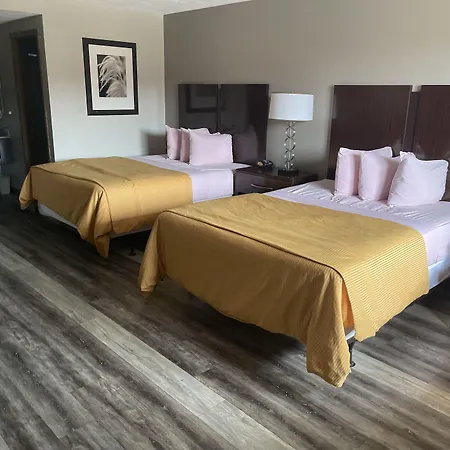 Royal Inn & Suites-2