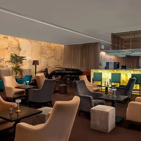 Sheraton Lisboa Hotel & Spa-3