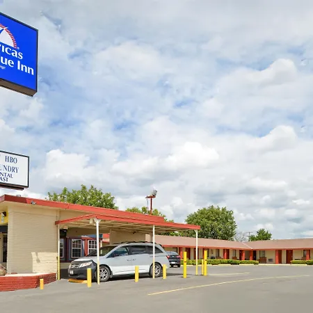 Americas Best Value Inn Ozona-3