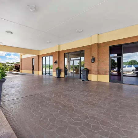 Best Western - Fayetteville-2