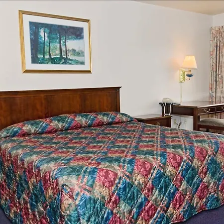 Sequim Bay Lodge-2