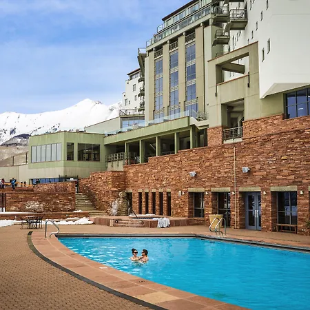 The Peaks Resort And Spa-2