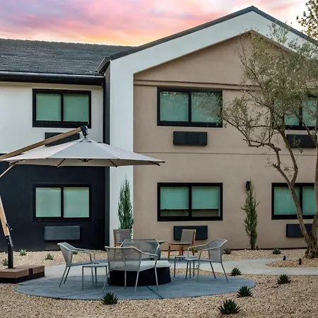 The Inelle, Oakhurst Yosemite, A Tribute Portfolio Hotel-3
