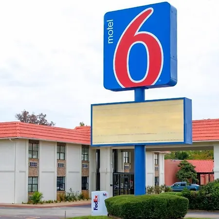 Motel 6-Palestine, Tx-2