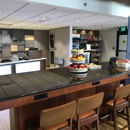 Holiday Inn Express Memphis Medical Center - Midtown By Ihg-2