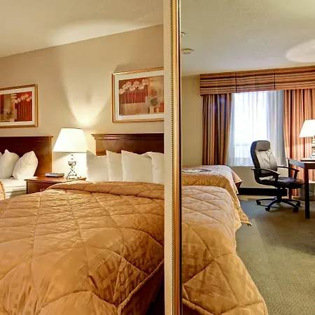 Comfort Inn & Suites-2