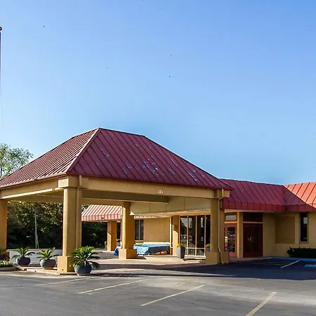 Quality Inn Ada Near University-3