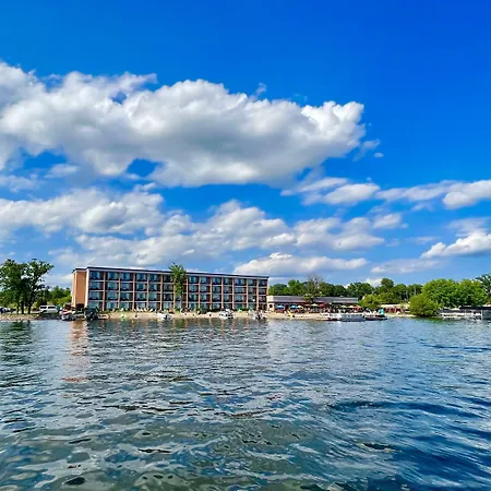Holiday Inn Detroit Lakes - Lakefront By Ihg-3