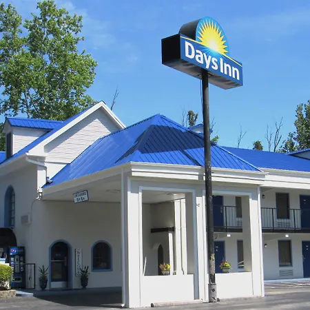 Days Inn By Wyndham Harriman-2
