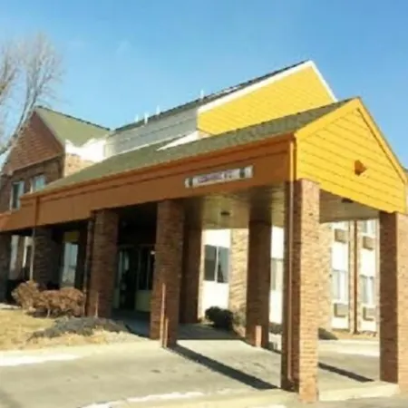 Sunset Inn & Suites-2
