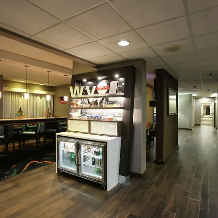 Hampton Inn Beckley-2