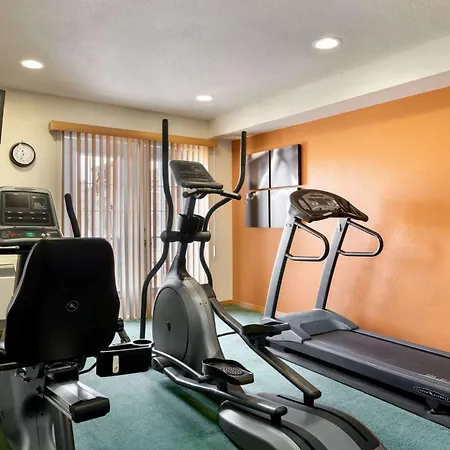 Travelodge Suites By Wyndham New Glasgow-2