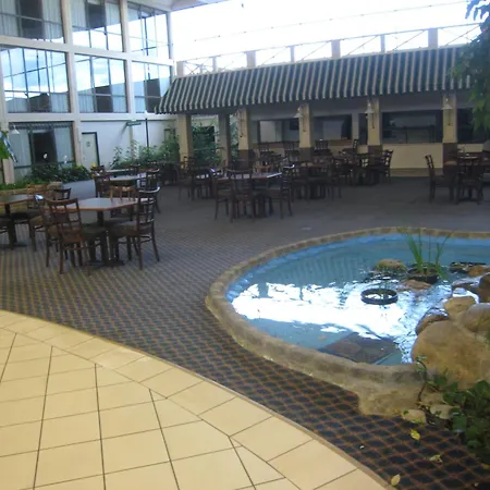Days Inn By Wyndham Columbus Airport-3