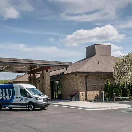 Best Western Okemos/East Lansing Hotel & Suites-3