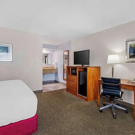 Best Western Thunderbird Motel-3