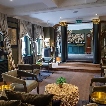 Bush Hotel Farnham-2