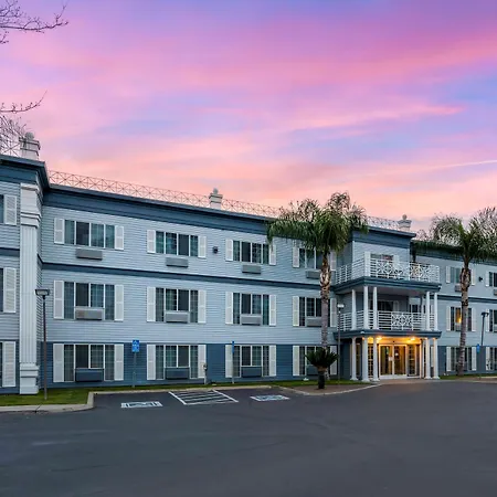Best Western Colonial Inn-2