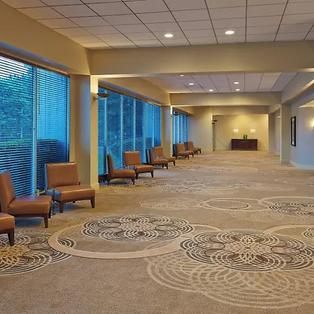 Sheraton Detroit Novi-3