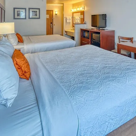 Yellowstone River Inn & Suites-2