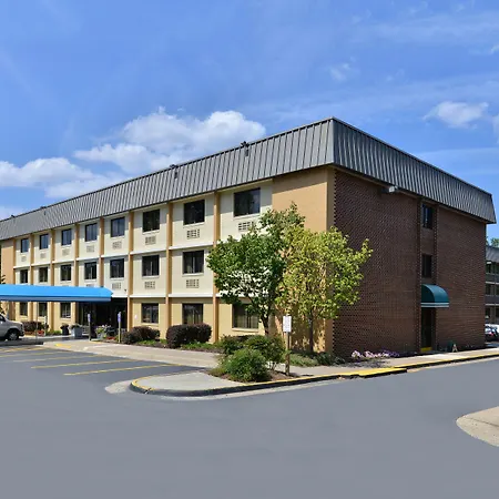 Comfort Inn Herndon-Reston-3